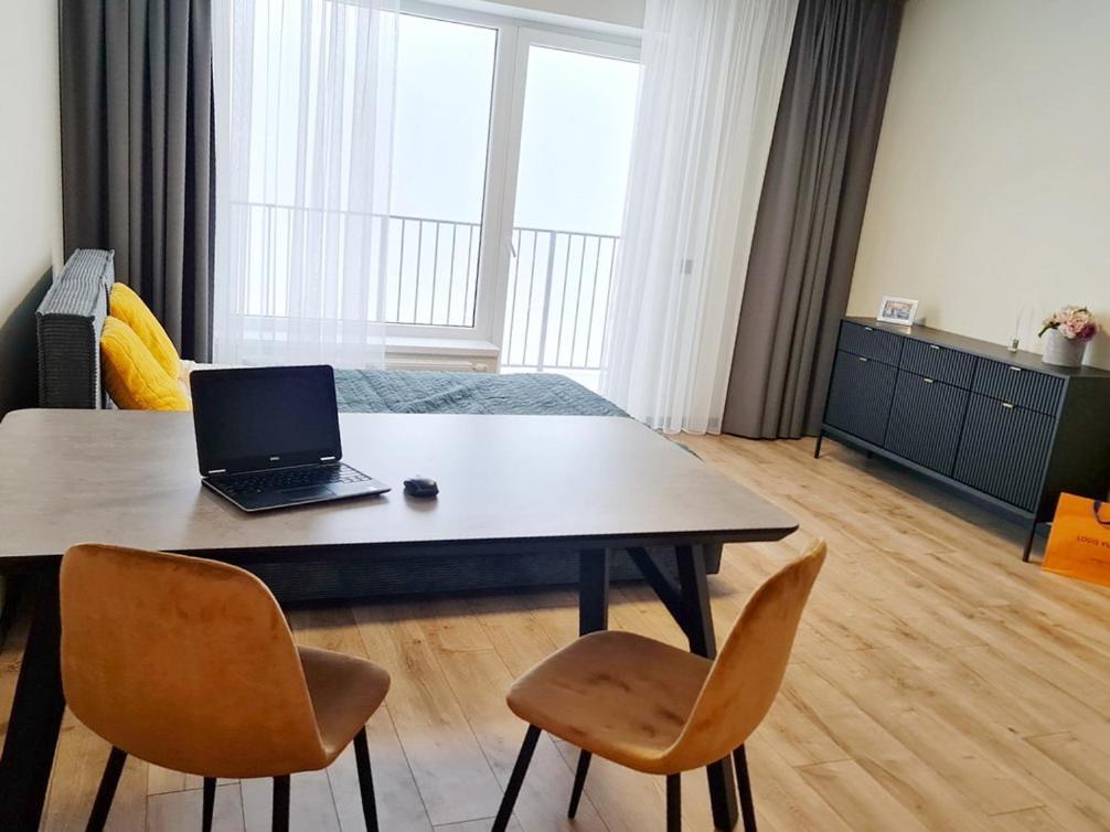Studio Apartamentas Su Balkonu Butas